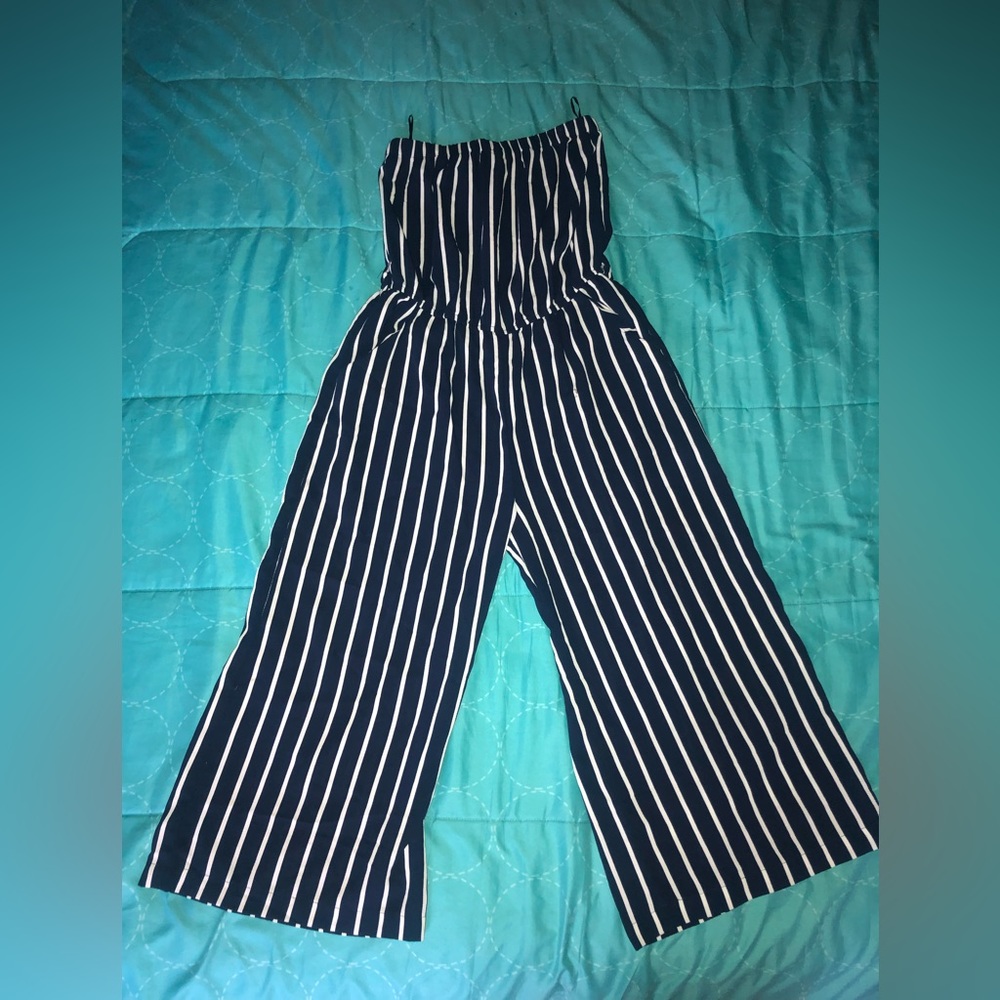 Romper - Picture 2 of 4